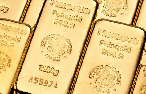 Anordnung von Goldbarren nebeneinander angeordnete Goldbarren